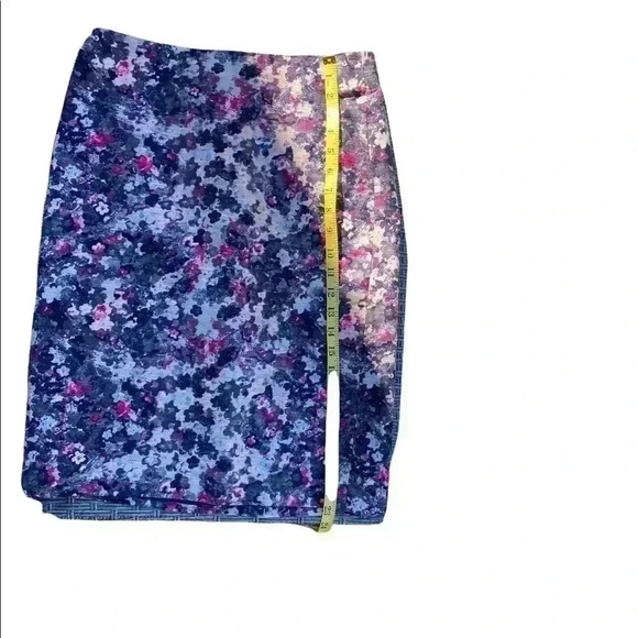 Talbots Pencil Skirt size 4 - Picture 4 of 9